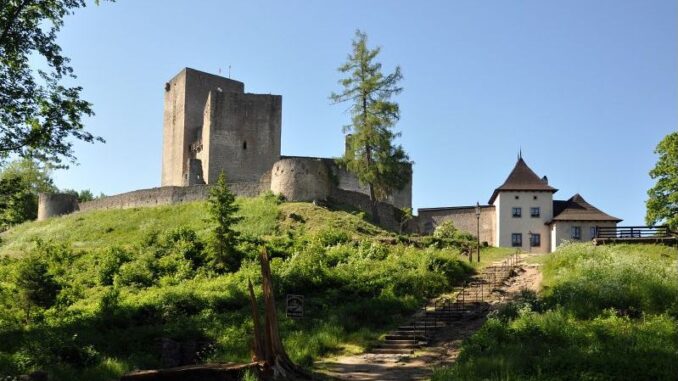 Hrad Landštejn. Foto: Petr Fabian. Zdroj: Hrady-zříceniny.cz