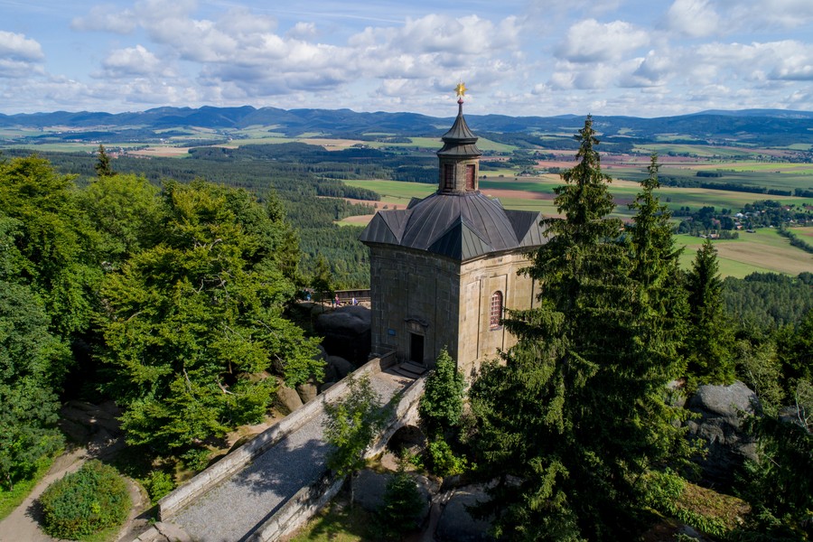Kaple Panny Marie Sněžné (Hvězda). Zdroj: archiv Centrála cestovního ruchu Královéhradeckého kraje