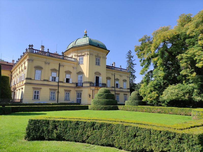 Zámek Buchlovice s rozsáhlým parkem je opravdový architektonický skvost - typ italské vily. Zdroj foto: Centrála cestovního ruchu Východní Moravy