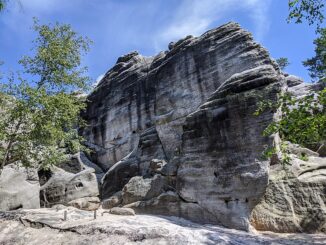 Přírodní památka Kočičí skály – Kočičí hrad. Autor: Martin Veselka. Zdroj: (CC BY-SA 4.0)