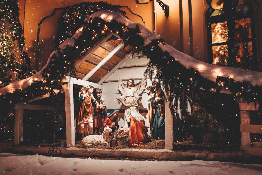 Betlém na zámečku Doubí. Zdroj: Vánoční dům, Karlovy Vary