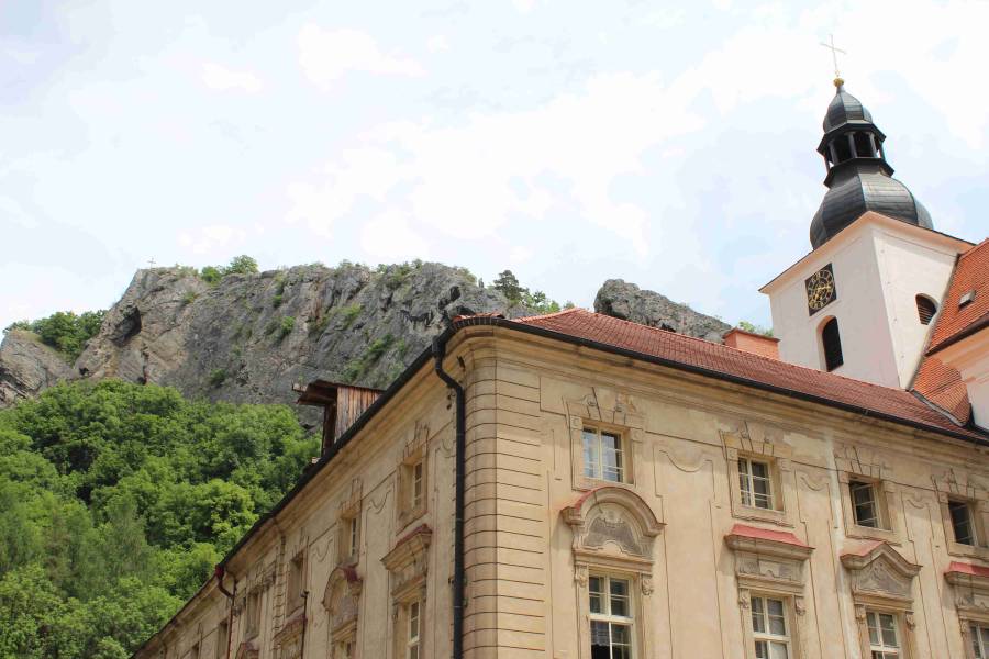 Svatý Jan pod Skalou. Foto: Alice Suchá