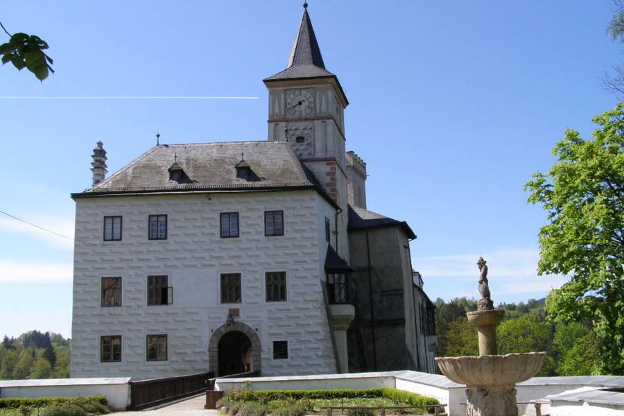 Hrad Rožmberk. Foto: Pixabay.com