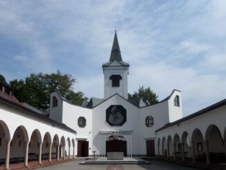Poutní kostel Panny Marie Pomocné u Zlatých Hor. Foto: Anna Petruželková
