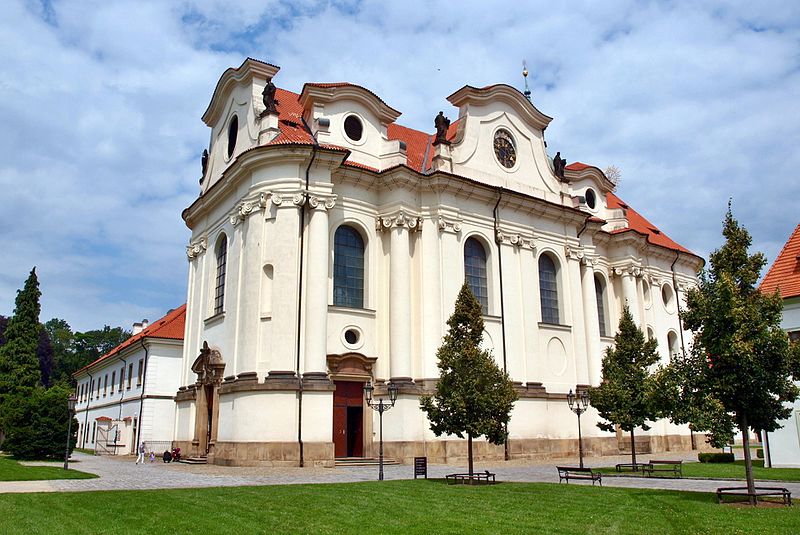 Bazilika sv. Markéty v Břevnovském klášteře. Autor: VitVit, licence CC BY-SA-4.0. Zdroj: Wikimedia Commons