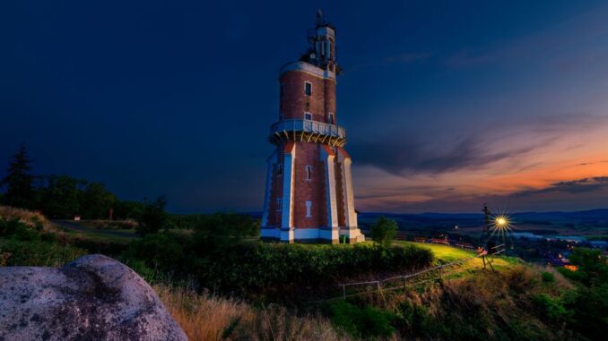 Rozhledna u Kryr. Zdroj: Shutterstock/Jiri Vanicek