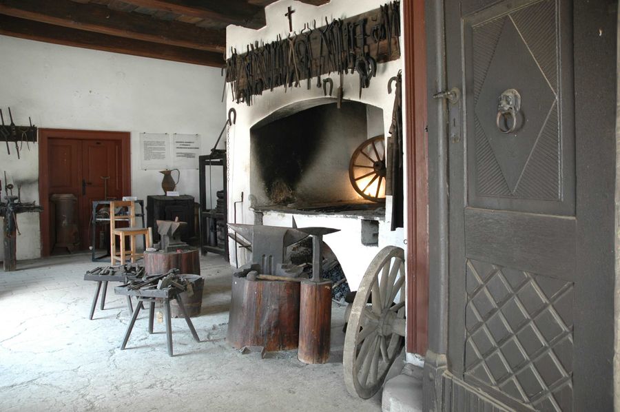 Kovářská dílna v kovárně v Těšanech. Zdroj foto: Technické muzeum v Brně