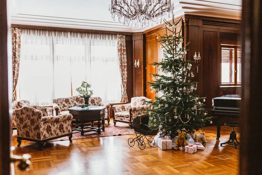 Svátky ve vile Stiassni: Ve světle chanukie i vánočního stromku