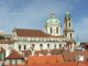 Kostel sv. Mikuláše v Praze na Malé Straně. Autor: Hynek Moravec, licence CC BY 3.0. Zdroj: Wikimedia Commons