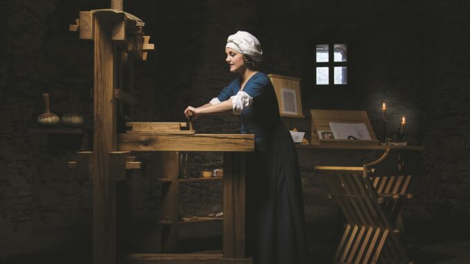 Tiskařský workshop s Gutenbergovým lisem. Zdroj: Severočeské muzeum v Liberci p. o.