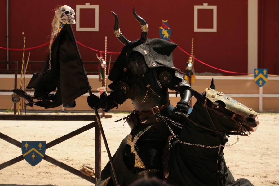 Rytířské turnaje na zámku v Dětenicích