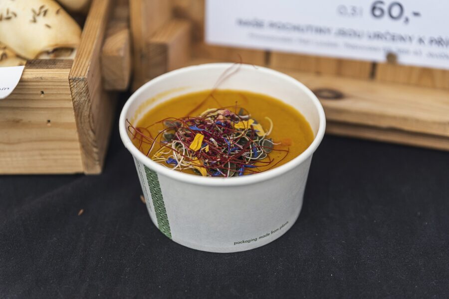 Polévky z celého světa na Smíchovské Náplavce. Zdroj: Food Event s.r.o.