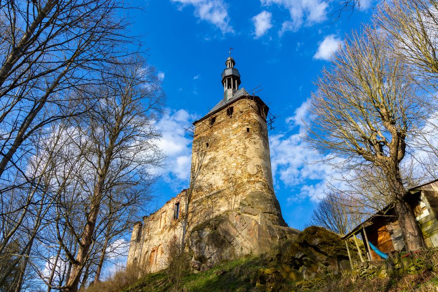 Hrad Hartenberg, Karlovarský kraj. Zdroj: Shutterstock.com/Richard Semik