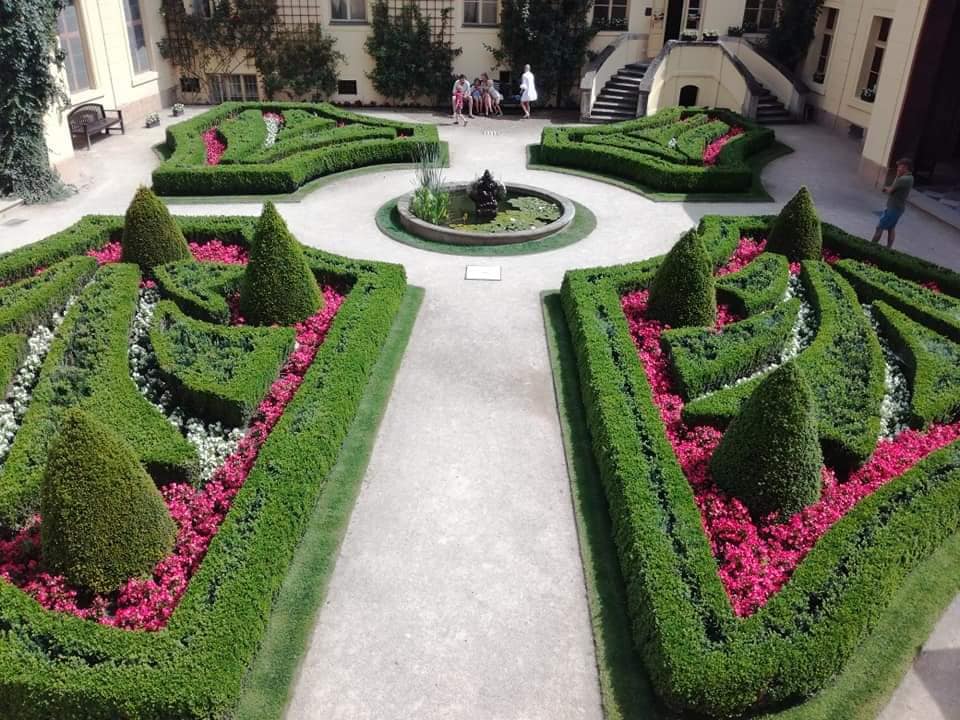 Vrtbovská zahrada Praha