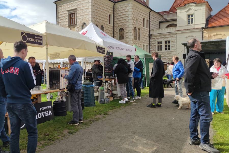 Jarní slavnosti piva v klášteře Želiv