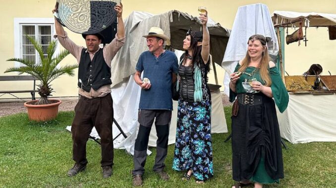 Drátenické Choltice