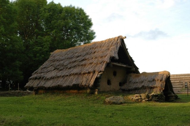 Archeoskanzen Villa Nova