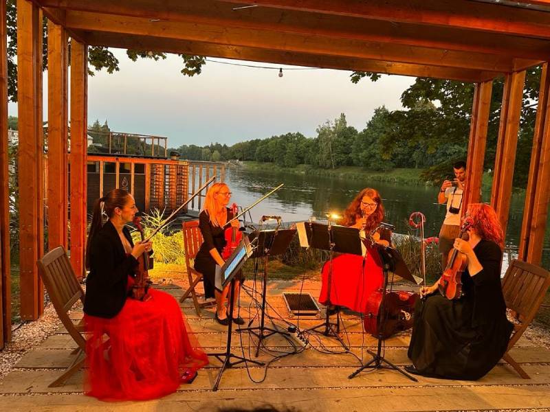 Hold slunci na Slezské plovárně. Zdroj: Slezská plovárna