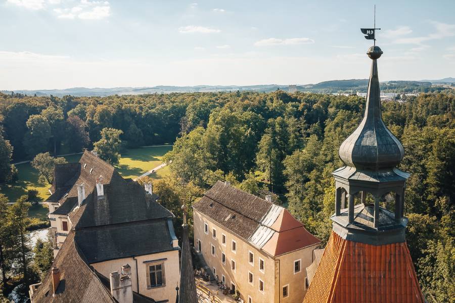 Hruškobraní na zámku Blatná. Zdroj: Zámek Blatná