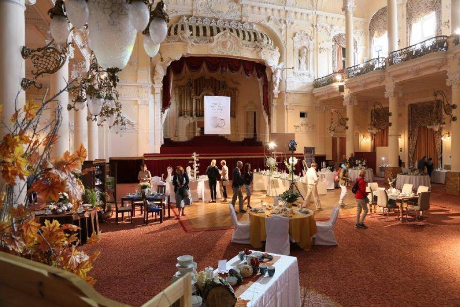 Porcelánové slavnosti v Karlových Varech. Zdroj: Thun 1794 a.s.