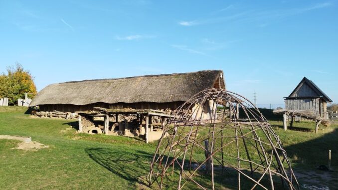 Zdroj: Archeopark pravěku Všestary