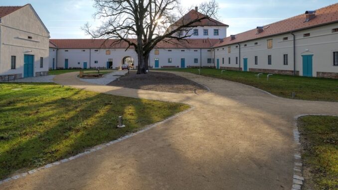 Hospodářský dvůr ve skanzenu v Rymicích. Zdroj: Muzeum Kroměřížska