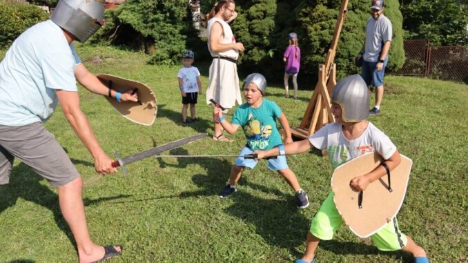 Zdroj foto: Templářské slavnosti ve Vsetíně. Zdroj: Muzeum regionu Valašsko