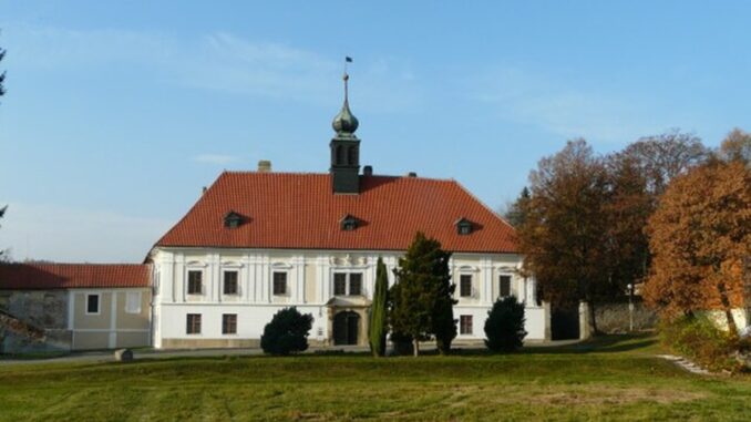 Barokní zámek v Konici. Zdroj foto: https://commons.wikimedia.org/ Radek Barvíř/ CC BY-SA 3.00, upravena velikost