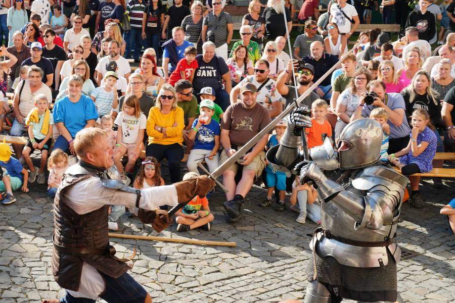 Svatováclavské slavnosti na zámku Svijany. Zdroj: Zámek Svijany