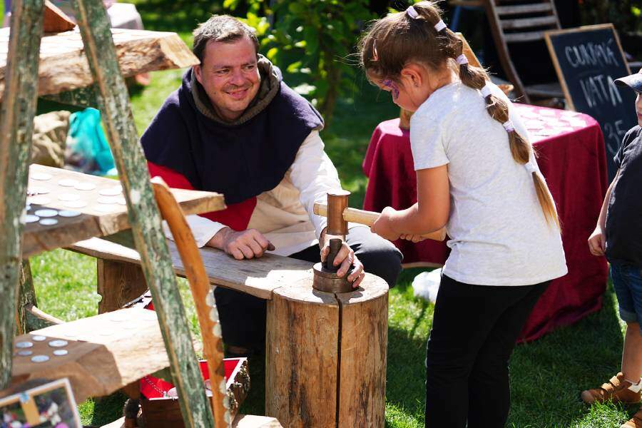 Svatováclavské slavnosti na zámku Svijany. Zdroj: Zámek Svijany