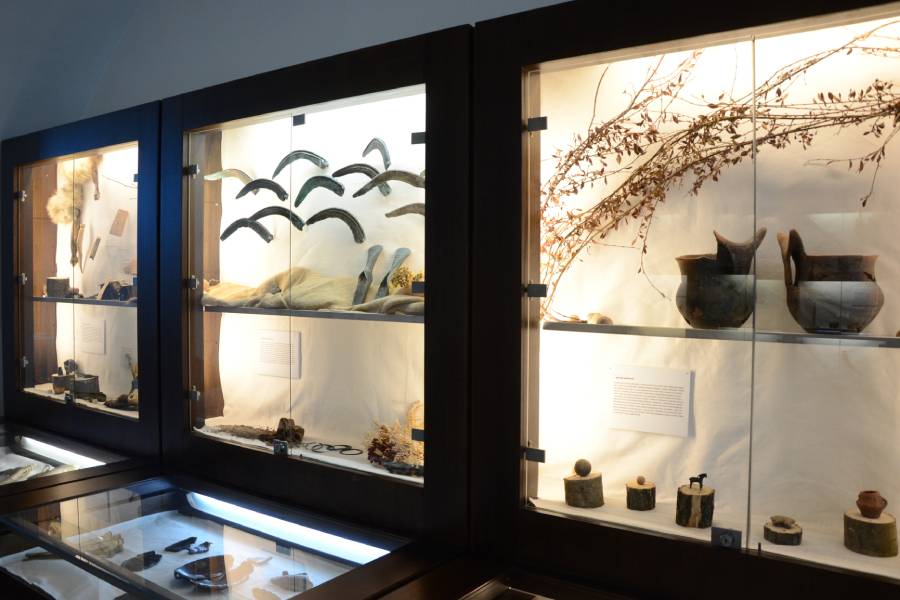 Stálá expozice na zámku Nižbor. Zdroj: Ústav archeologické památkové péče středních Čech, zámek Nižbor