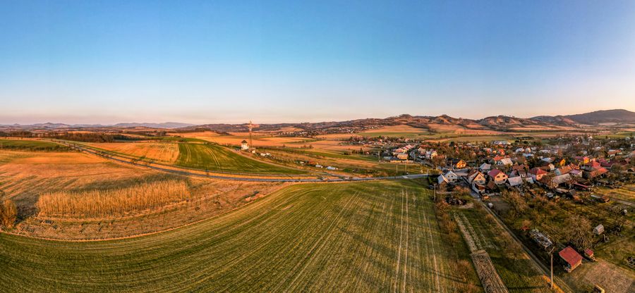 Výhled z rozhledny Na Vodojemu. Foto: Vojtěch Doležal. Zdroj: obec Kunovice v okrese Vsetín