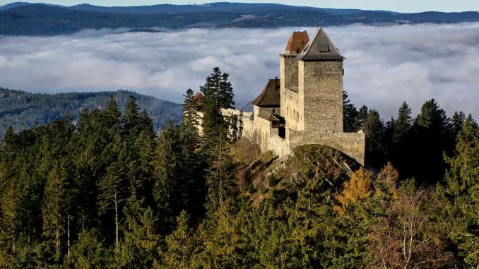 Hrad Kašperk. Zdroj: NPÚ