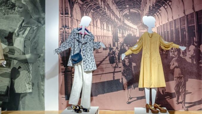 Do práce i k odpočinku. Sbírka oděvů z 60.-80. let scénografky a kostýmní výtvarnice Andrey Králové. Zdroj: Prácheňské muzeum v Písku