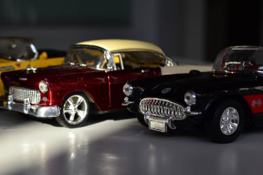 Výstava modelů autíček. Zdroj: Muzeum a galerie Hranice