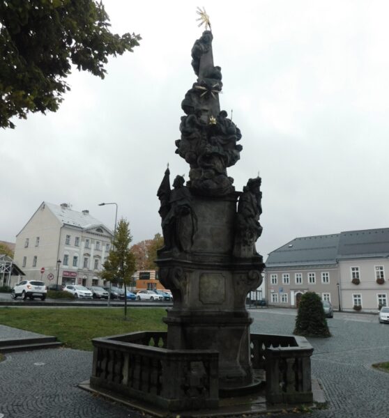 Sloup nejsvětější trojice, Šluknov