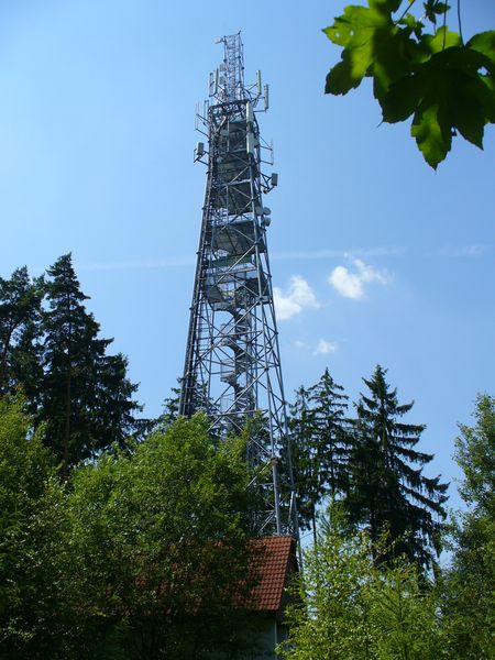 Rozhledna Tobiášův vrch u Jesenice. Zdroj foto: <a href="https://kpr.kvalitne.cz/">Klub přátel rozhleden</a> 