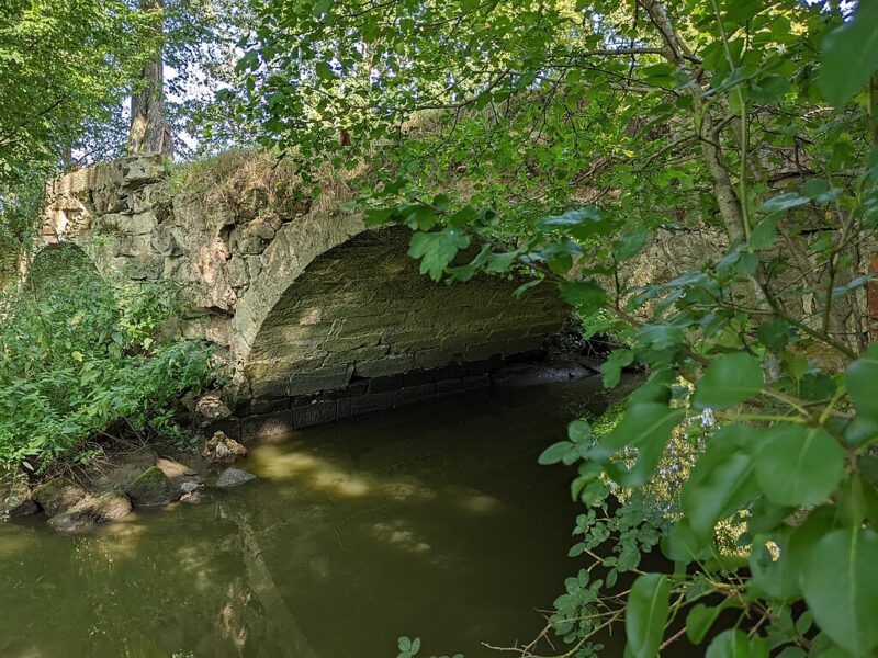 Barbořin kamenný most.