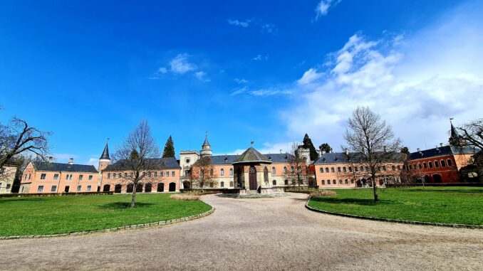 Zámek Sychrov 
