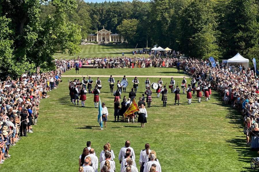 Skotské hry na Sychrově. Zdroj: Agentura Skotské hry