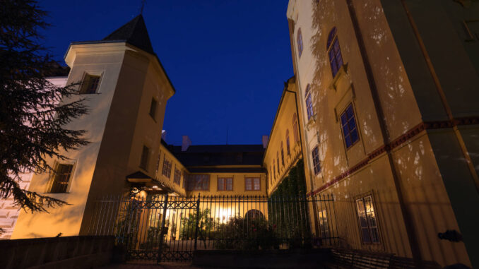 Zdroj: Státní zámek Slatiňany