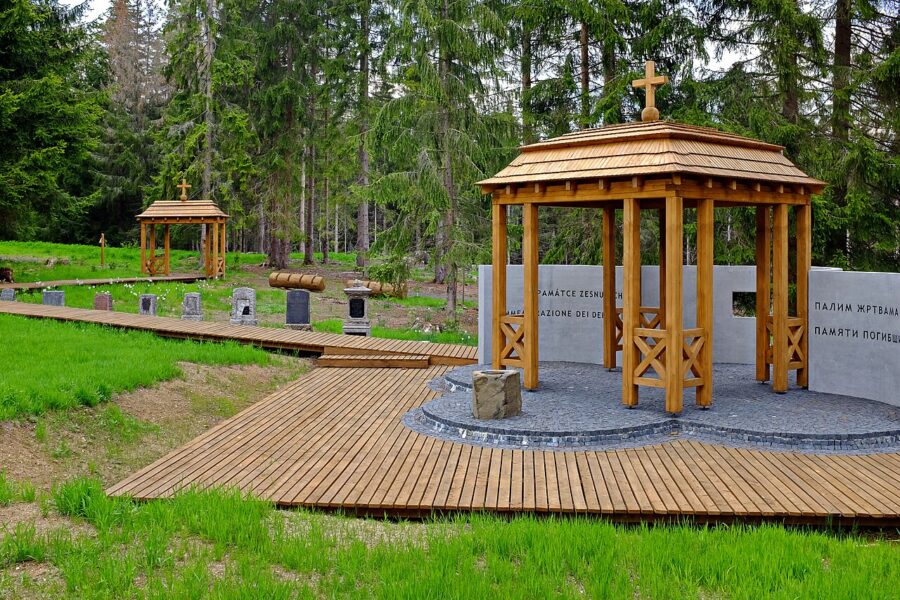 Hřbitov zajateckého tábora.
