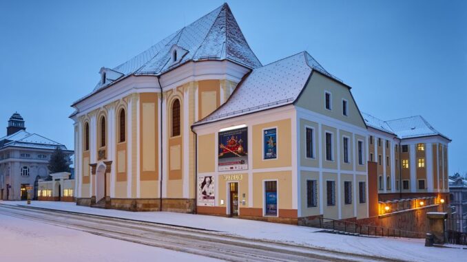 Budova Vlastivědného muzea v Olomouci, nám. Republiky 5, Olomouc. Zdroj: Vlastivědné muzeum v Olomouci