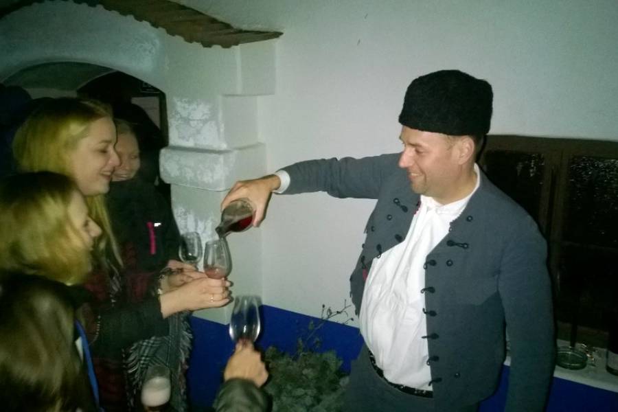 Slovácký dvůr v Němčičkách. Zdroj: @vinarskecentrum.cz