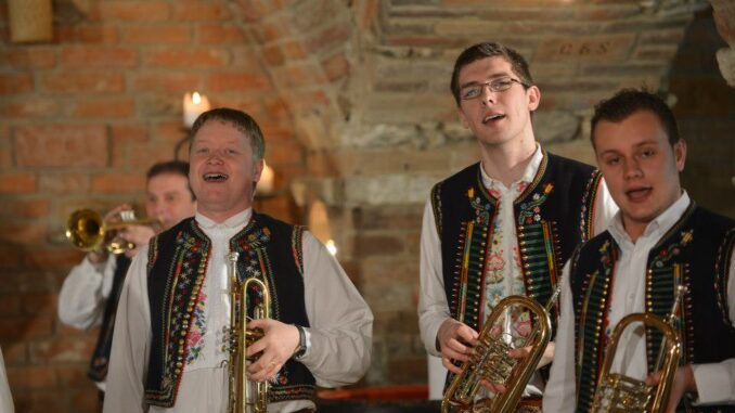 Zdroj: FB profil kapely Túfaranka