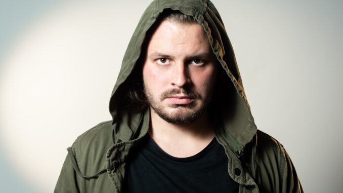 Zdroj: Oficiální FB stránka herce, moderátora a stand-up komika Filipa Tellera