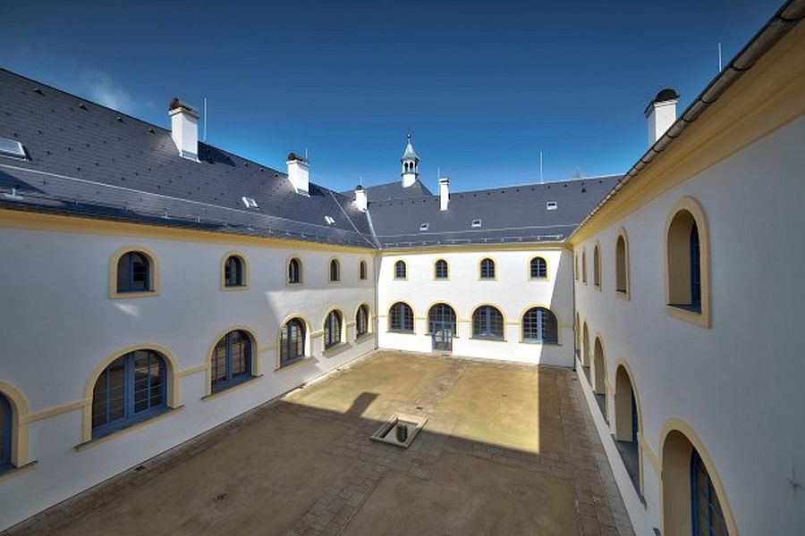  Františkánský klášter.