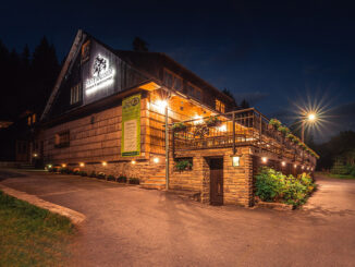 Pivovar a restaurace Pod Pralesem.