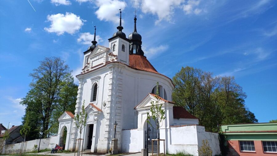 Kostel sv. Michaela v Bechyni. Foto: Anna Petruželková