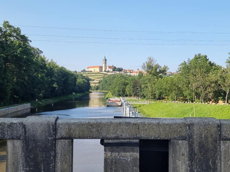 Plavební kanál Mělník